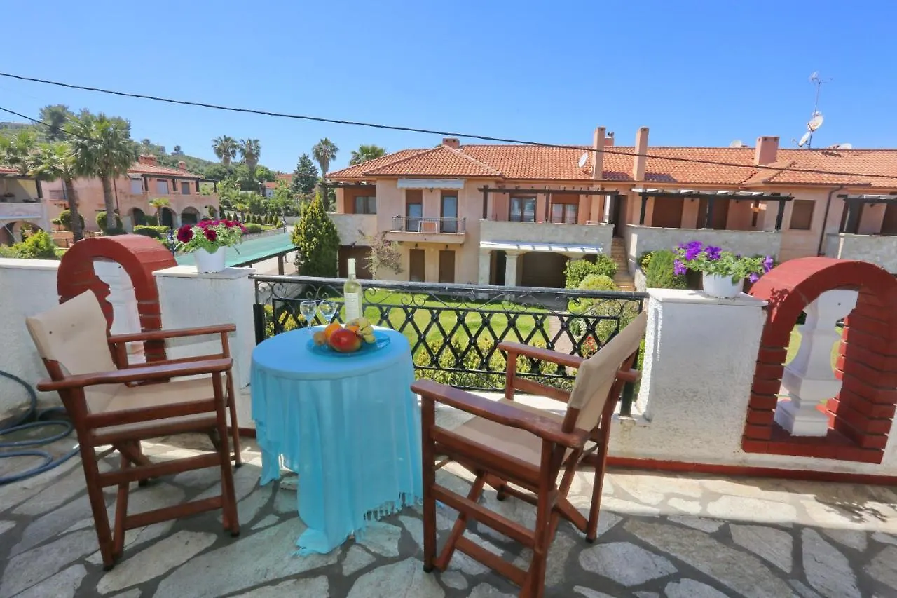 Maisonette For 8 Pefkochori