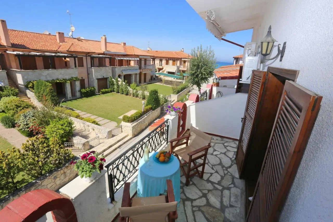 Maisonette For 8 Pefkochori